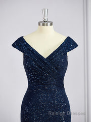 Sheath/Column V-neck Floor-Length Mother of the Bride Dresses With Ruffles