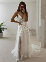 A-line/Princess V-Neck Court Train Tulle Wedding Dresses con fessura per gambe